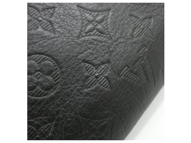 Bumbag Sac banane Louis Vuitton Monogram Shadow Discovery Noir - vue 5
