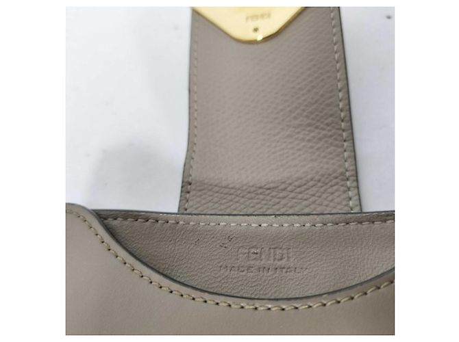 Borsa a tracolla per telefono Fendi FF Diamond Grigio - vista 10