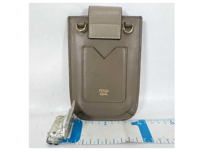 Borsa a tracolla per telefono Fendi FF Diamond Grigio - vista 2