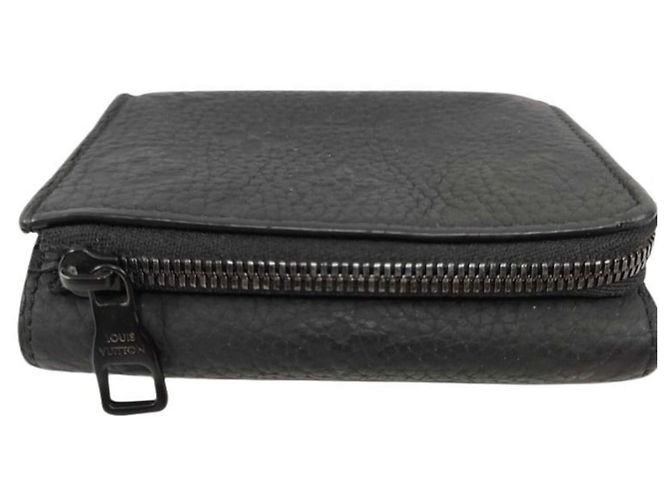 Louis Vuitton Tri-fold Wallet Black - view 3