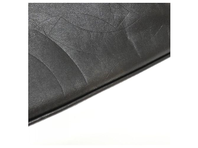 Chanel 14217 Handtasche aus schwarzem Kalbsleder - Ansicht 3