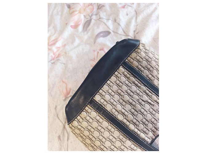 Carolina Herrera Borsa Tote CH Monogram Marrone Beige - vista 12