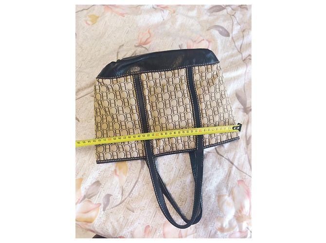 Carolina Herrera Borsa Tote CH Monogram Marrone Beige - vista 17