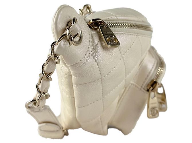 Borsa a vita/Borsa a tracolla Chanel in pelle avorio Crudo - vista 2