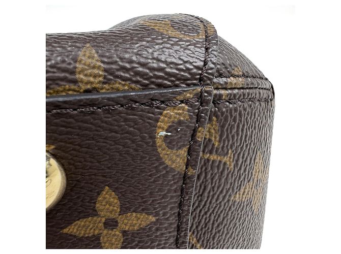 Louis Vuitton Montaigne BB Handbag Brown - view 3