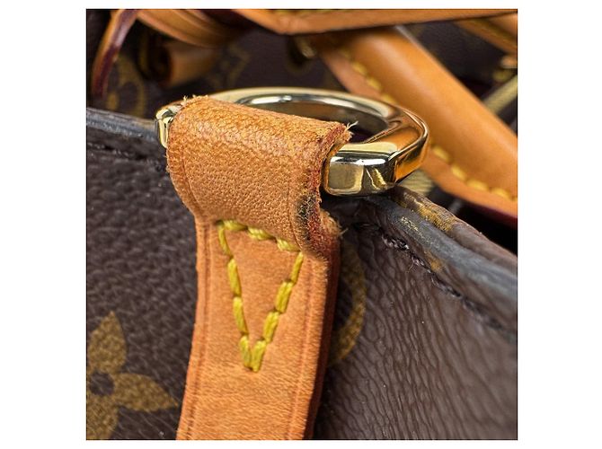 Louis Vuitton Montaigne BB Handbag Brown - view 6
