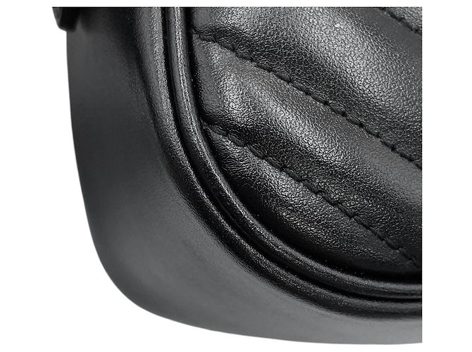 Borsa a tracolla con catena Gucci GG Marmont Matelassé Small Nero - vista 9