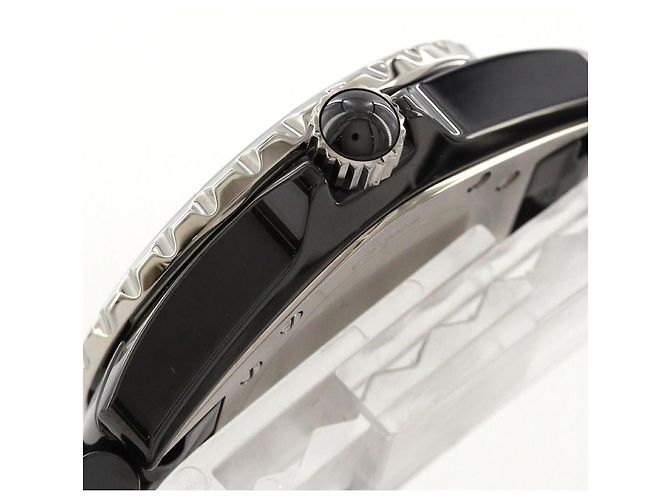 Orologio Chanel J12 Intense Black Quartz - vista 3