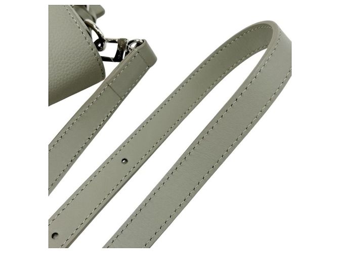 Borsa a tracolla Louis Vuitton Aerogram Fastline Verde - vista 6