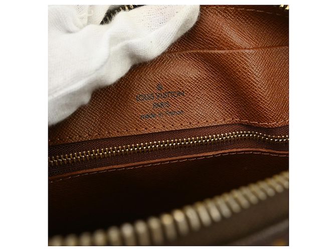 Louis Vuitton Nil Messenger Monogram Canvas 28 Marrone - vista 4