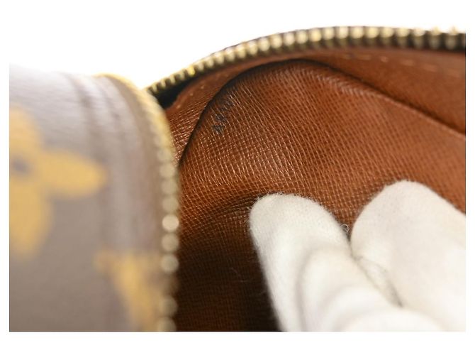 Louis Vuitton Nil Messenger Monogram Canvas 28 Marrone - vista 5