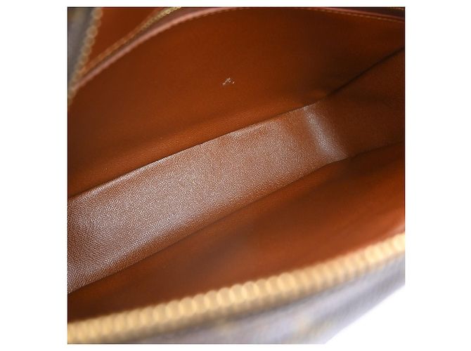 Louis Vuitton Nil Messenger Monogram Canvas 28 Marrone - vista 4