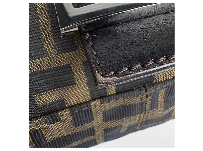 Bolsa de Ombro Fendi Zucca Pattern Mamma Baguette Marrom - vista 4