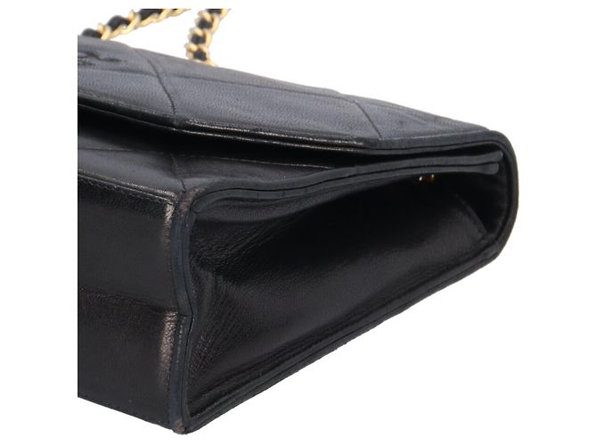Bolsa de Ombro Chanel Matelassé Preto - vista 11