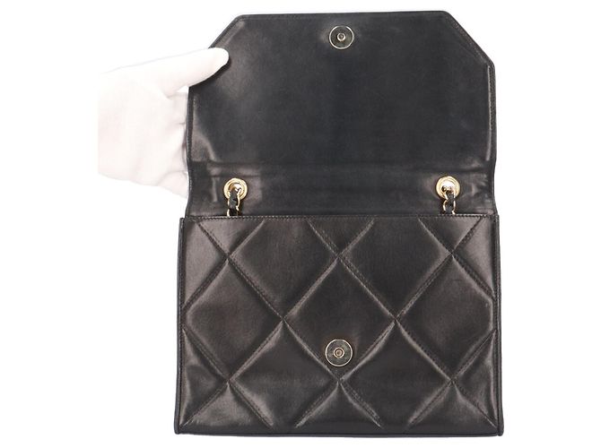Bolsa de Ombro Chanel Matelassé Preto - vista 8