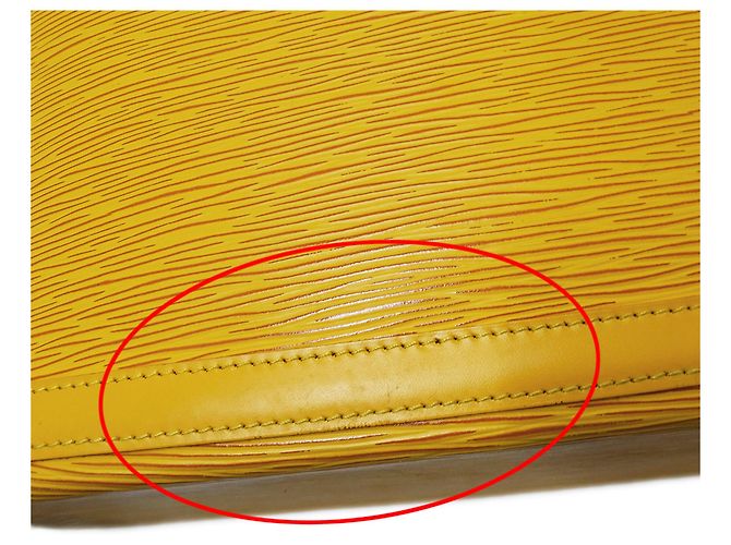 Bolso Louis Vuitton de piel Epi Amarillo - vista 12