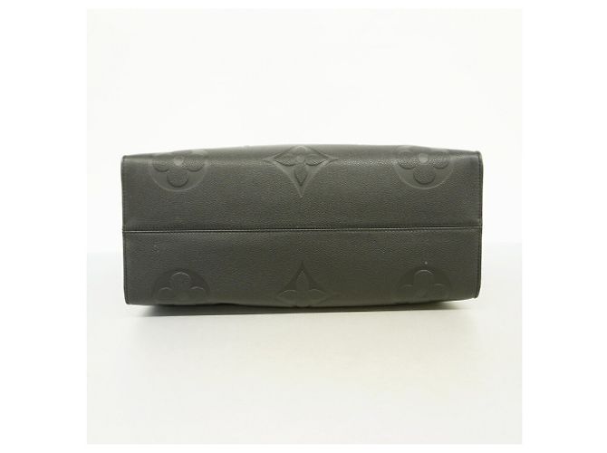 Borsa Tote Louis Vuitton Monogram Empreinte OnTheGo GM Nero - vista 3