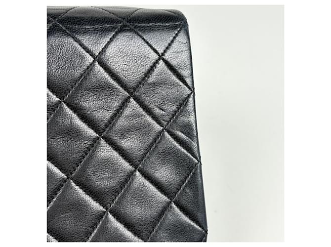 Borsa a tracolla Chanel Matelassé Nero - vista 4