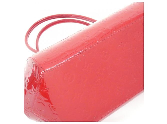 Borsa a tracolla Louis Vuitton Vernis Sherwood GM Rosso - vista 2