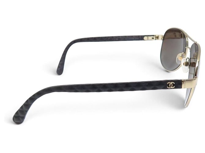 OCCHIALI DA SOLE CHANEL 4204-Q PILOTE AVIATEUR MATELASSE ORO D'oro - vista 4