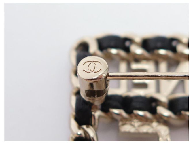 NEUE CHANEL BROSCHE AB4702 WAPPEN LOGO CC KLEEE BLUME CAMELIA NUMMER 5 BROOCH Golden - Ansicht 5