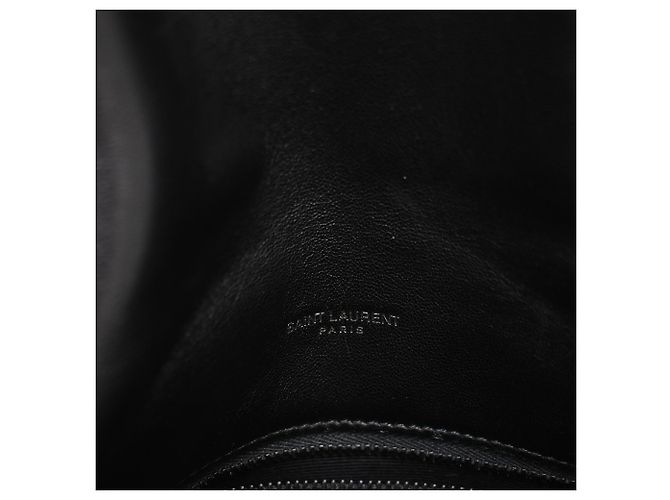 Yves Saint Laurent Borsa a spalla Small Toy Puffer Saint Laurent in pelle d'agnello nera Nero - vista 10