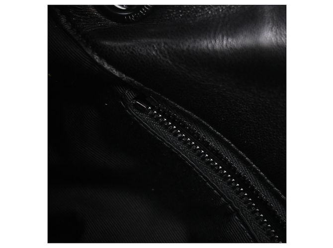 Yves Saint Laurent Borsa a spalla Small Toy Puffer Saint Laurent in pelle d'agnello nera Nero - vista 11