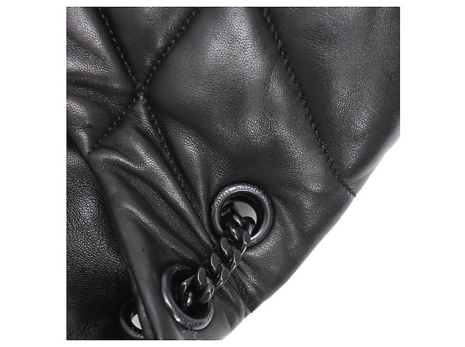 Yves Saint Laurent Borsa a spalla Small Toy Puffer Saint Laurent in pelle d'agnello nera Nero - vista 15