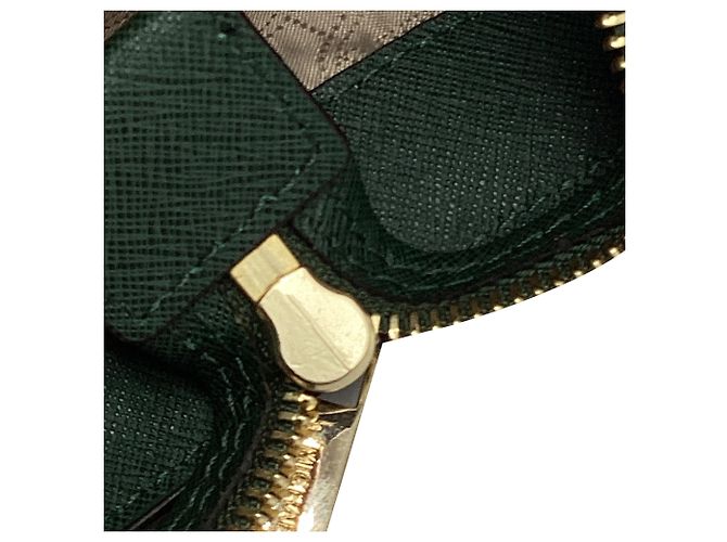 Bolsa Satchel Selma Medium com tachas Michael Kors em couro verde - vista 6