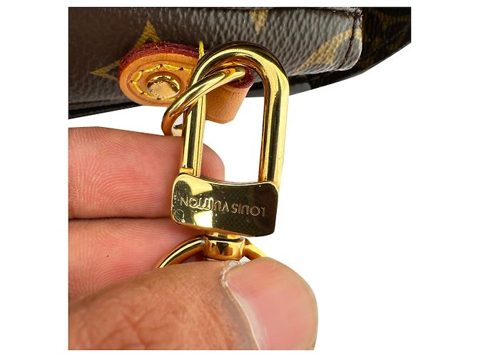 Borsa a tracolla Louis Vuitton Pochette Métis in canvas rivestito marrone Rosso - vista 11