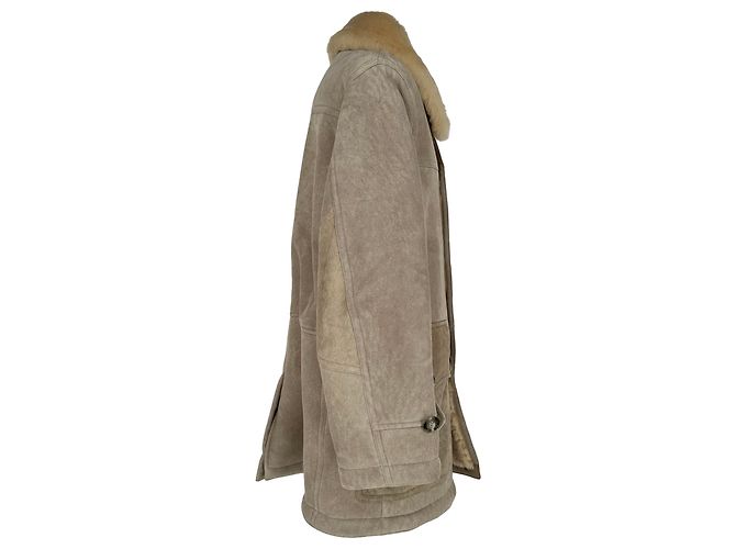 Tom Ford Button-Down Shearling Coat in Beige Wool - view 2