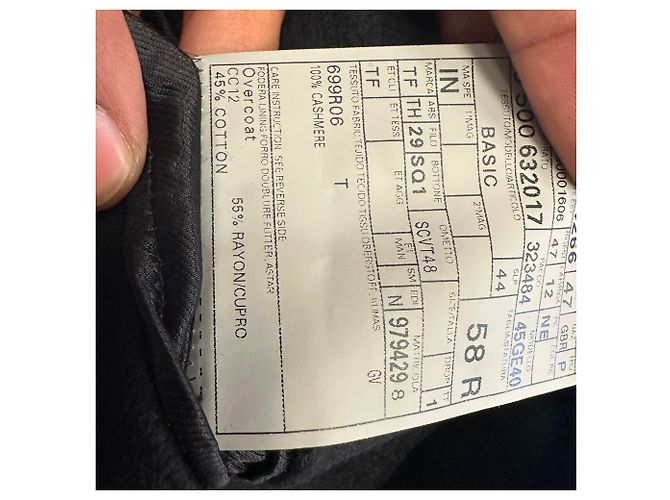 Tom Ford Double-Breasted Coat in Black Cashmere - view 8