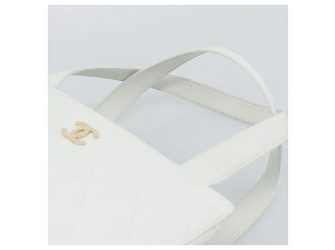 CHANEL Hand Bag Lamb Skin White Gold CC - vista 14