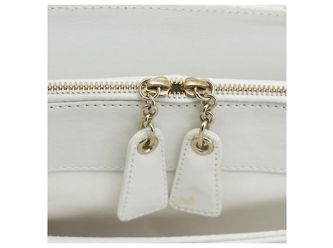 CHANEL Hand Bag Lamb Skin White Gold CC - vista 9