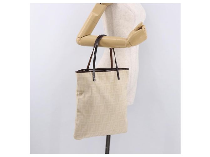 FENDI Bolso Tote de lona Zucca Beige Silver - vista 23