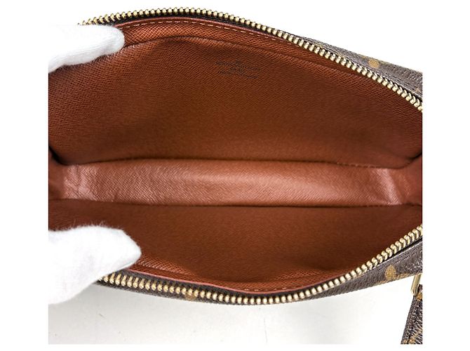 Louis Vuitton Pochette Marly Bandoulière Shoulder Bag Marrone - vista 8