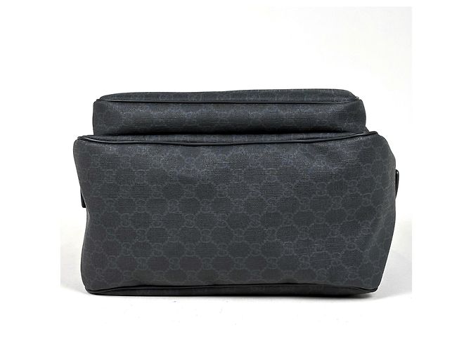 Mochila Gucci estampado GG negro - vista 3