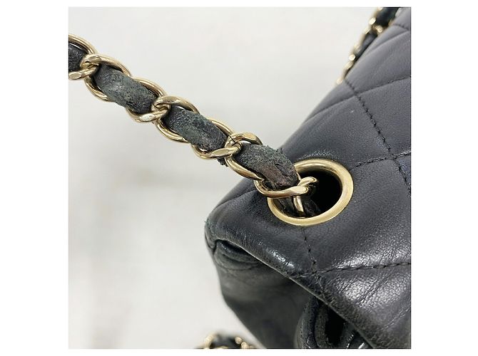 Borsa a tracolla Chanel Mini Matelassé con catena Nero - vista 9