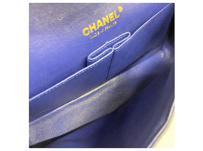 Borsa a tracolla Chanel Double Flap in pelle di agnello blu - vista 4