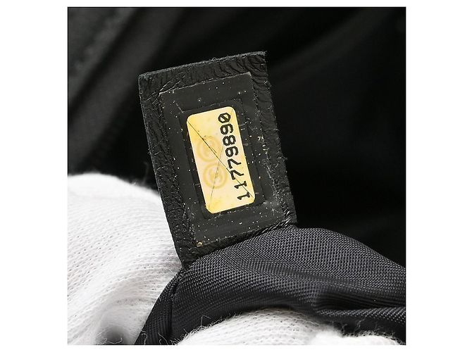 Chanel Biarritz Duffle Quilted Canvas Large Nero - vista 4