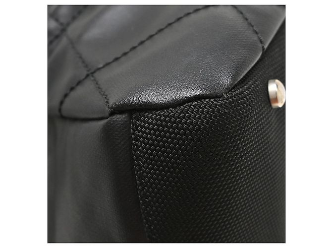 Chanel Biarritz Duffle Quilted Canvas Large Nero - vista 6