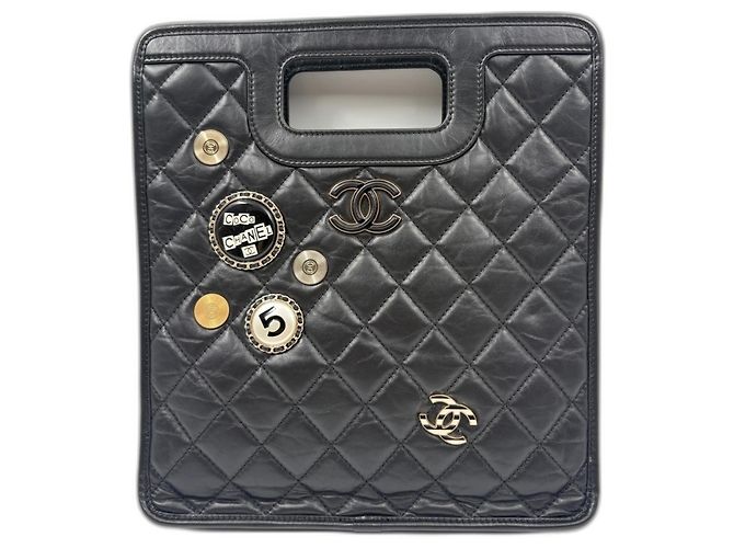 Borsa CHANEL Matelassé in nero - vista 2