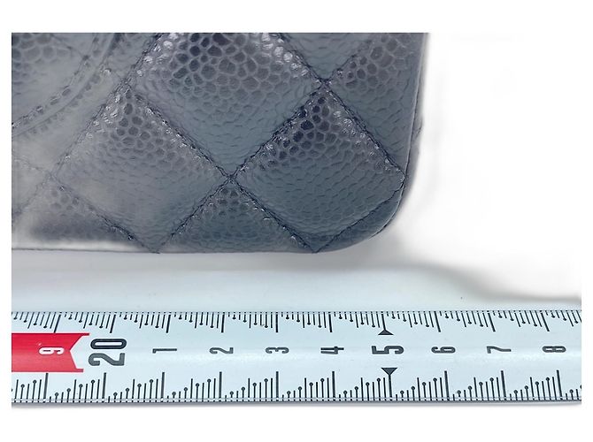 Borsa Chanel Matelassé 25 in nero - vista 3