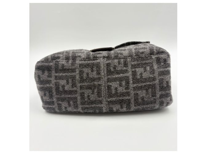 Borsa a secchiello Fendi Man in grigio Marrone - vista 7