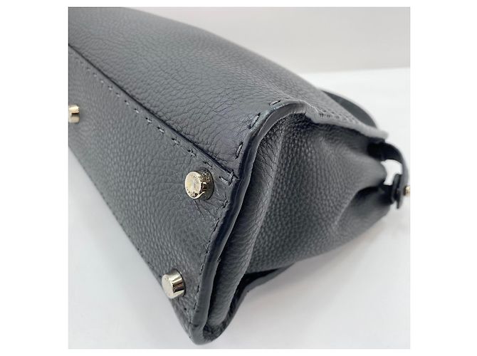 Borsa a mano e a tracolla FENDI Peekaboo Marrone - vista 6