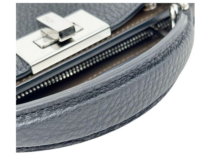 Borsa Small Fendi Selleria Peekaboo I.C.U. Nero - vista 6
