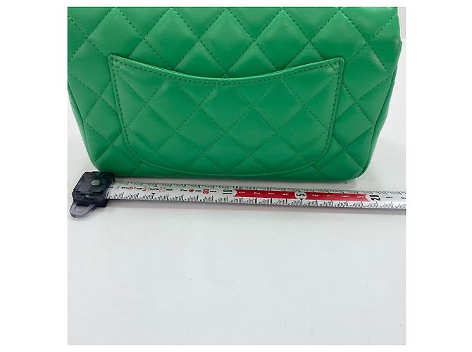 Borsa a tracolla CHANEL Mini Matelassé Verde - vista 4