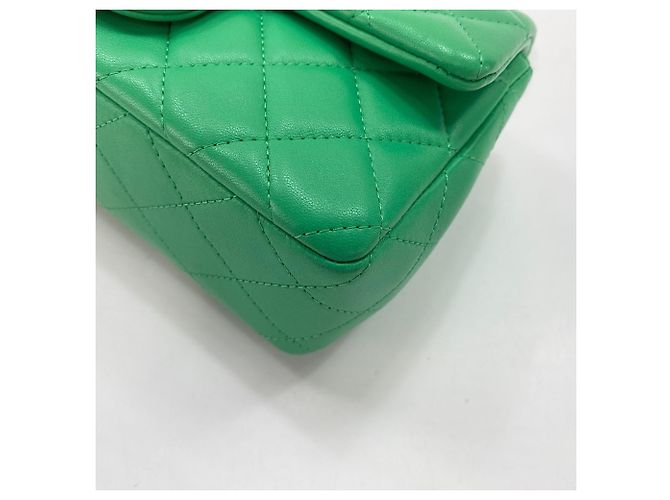 Borsa a tracolla CHANEL Mini Matelassé Verde - vista 9