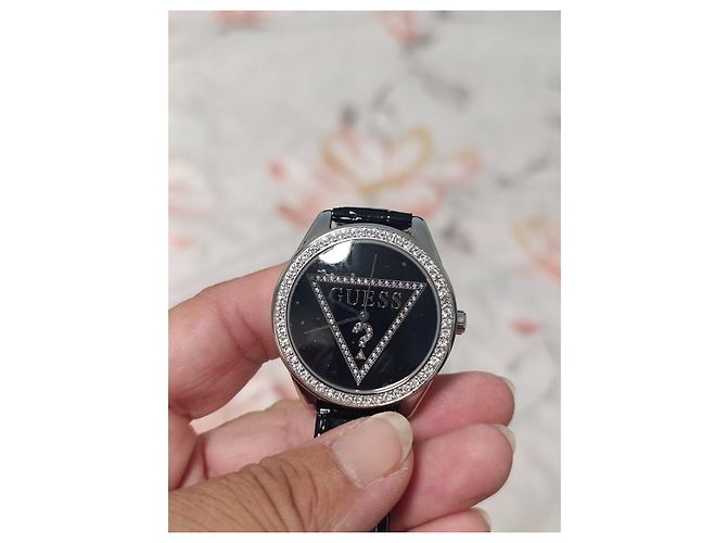 Guess Damenuhr Schwarz Leder Strass - Ansicht 11