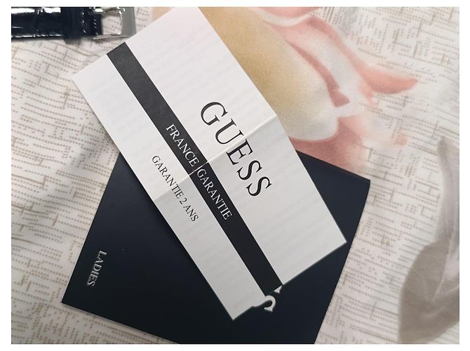 Guess Damenuhr Schwarz Leder Strass - Ansicht 14